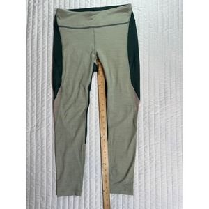 Outdoor voices TechSweat 7/8 flex‎ zoom leggings, size medium